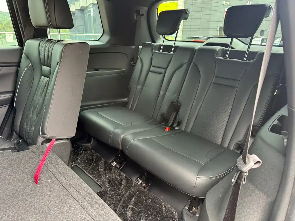 GAC Motor Trumpchi GS8 2023 — фото 39