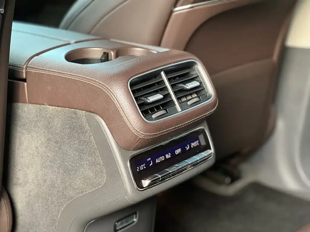 Mercedes-Benz GLS 2020 — фото 12