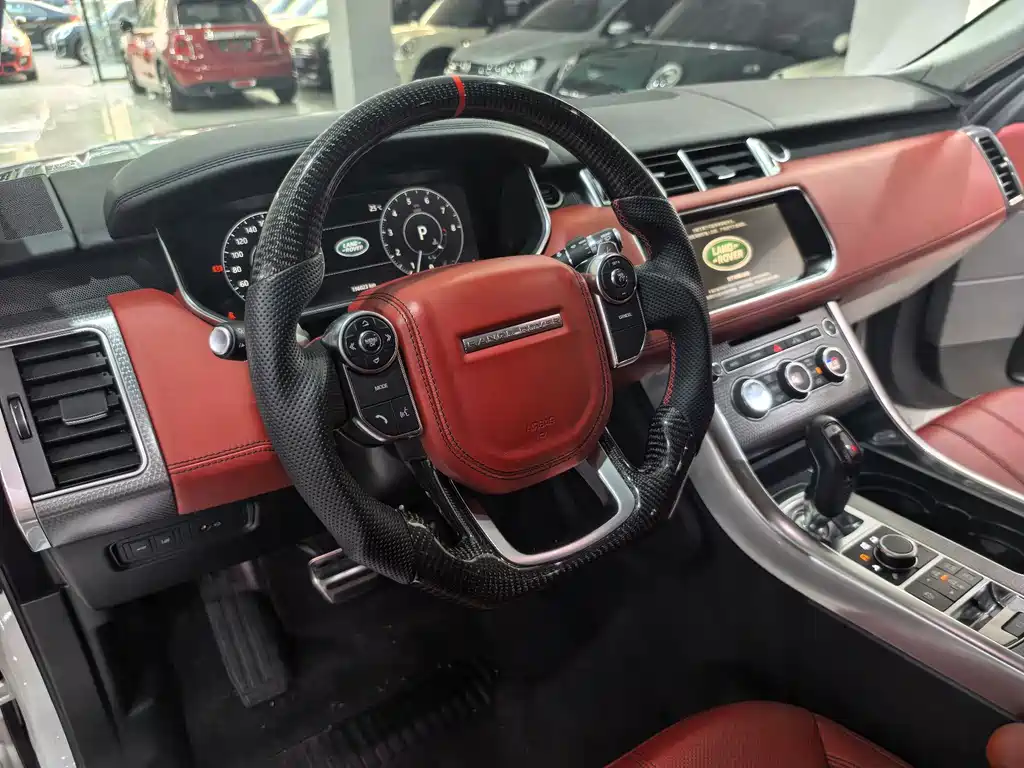 Land Rover Range Rover Sport 2017 — фото 11