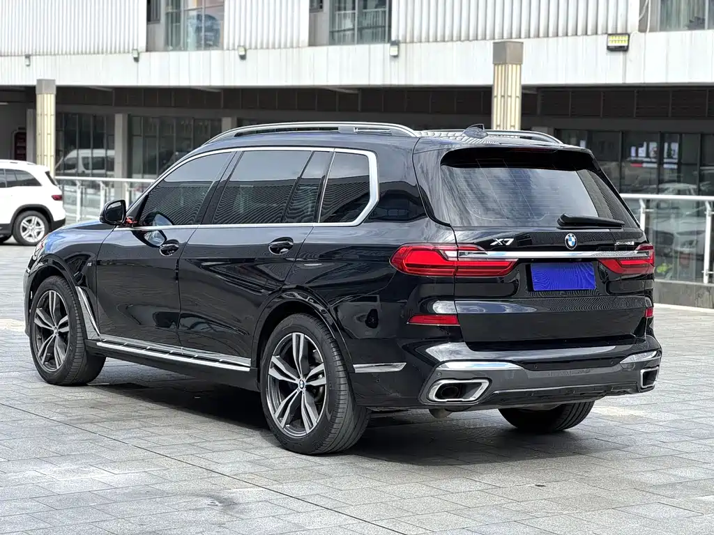 BMW X7 2020