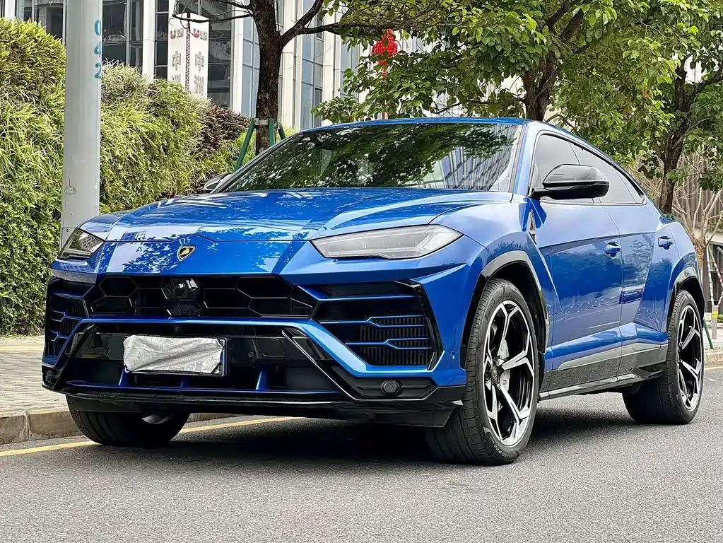 Lamborghini Urus 2020