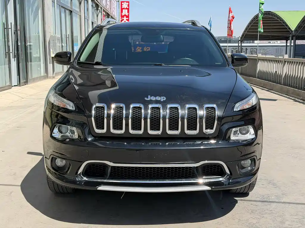 Jeep Cherokee 2018 — фото 2
