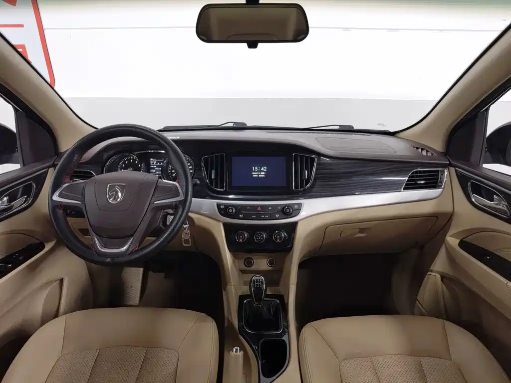 Baojun 730 2016