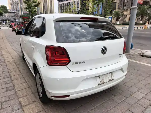 Volkswagen Polo 2015