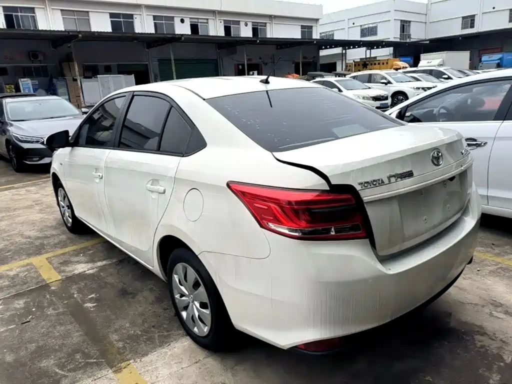 Toyota Yaris L 2018