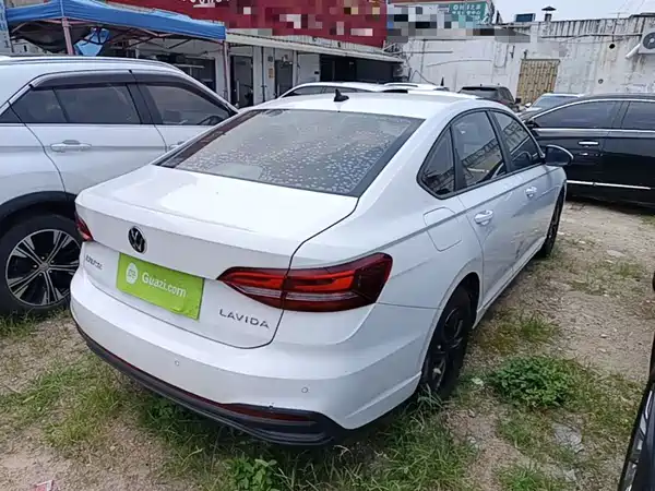 Volkswagen Lavida 2022