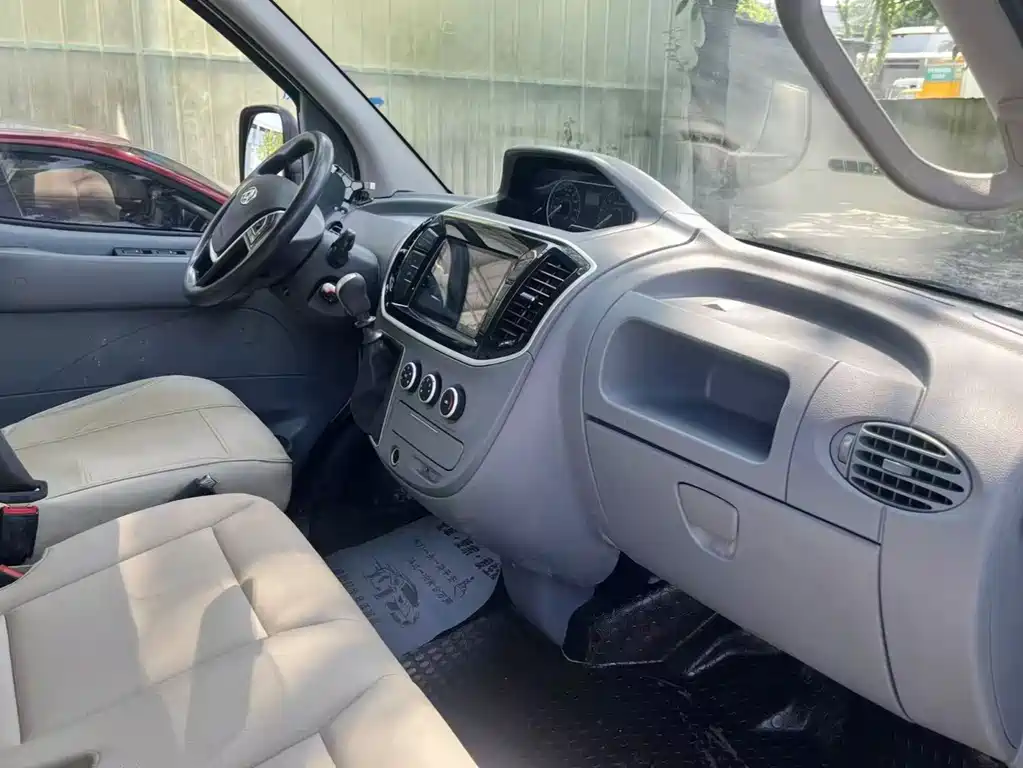 Maxus V80 2023
