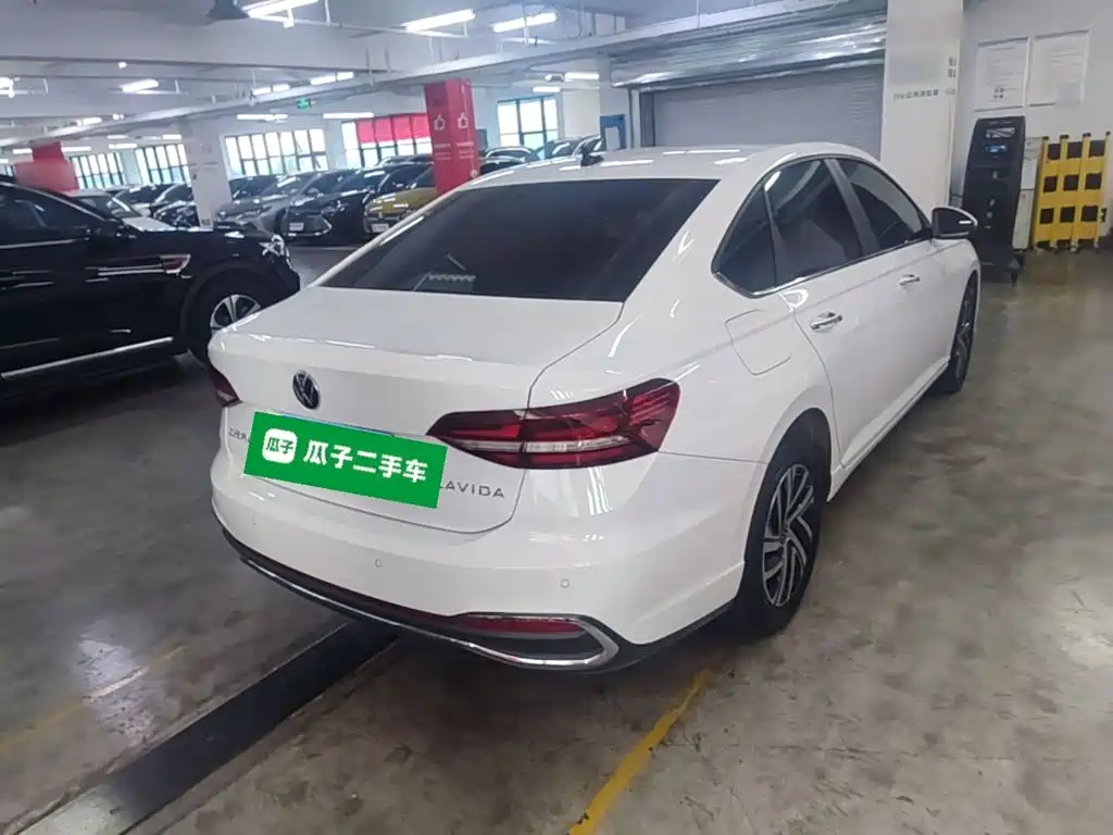 Volkswagen Lavida 2024