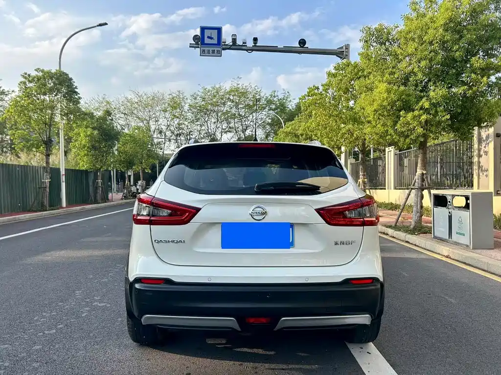 Nissan Qashqai 2021 — фото 7