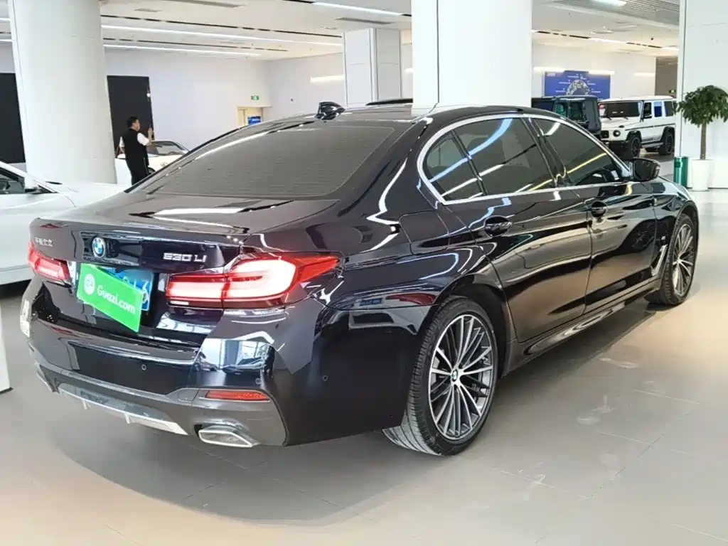 BMW 5 Series 2022