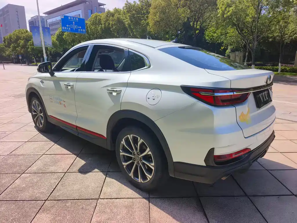 Changan CS85 COUPE 2021 — фото 13