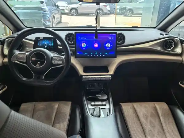 BYD Dolphin 2023