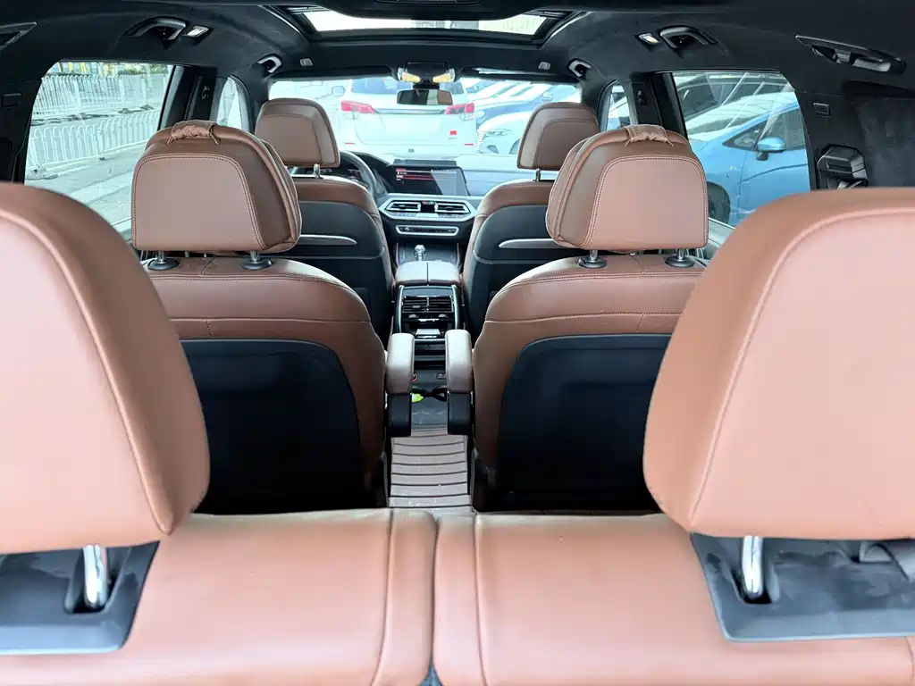 BMW X7 2022 — фото 13
