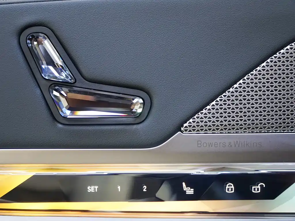 BMW 7 Series 2023 — фото 14