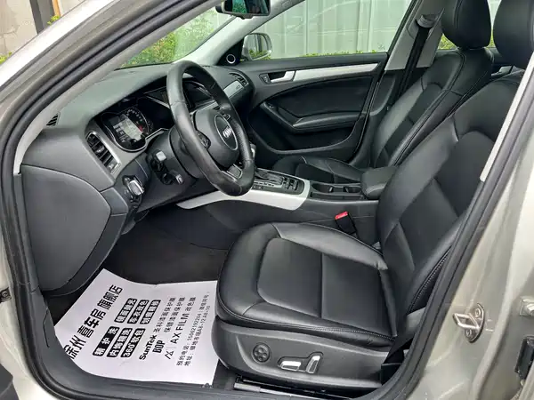 Audi A4L 2015