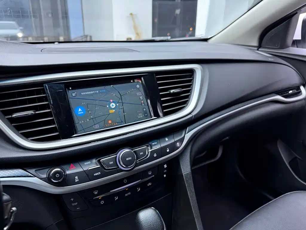 Buick Excelle 2019 — фото 9