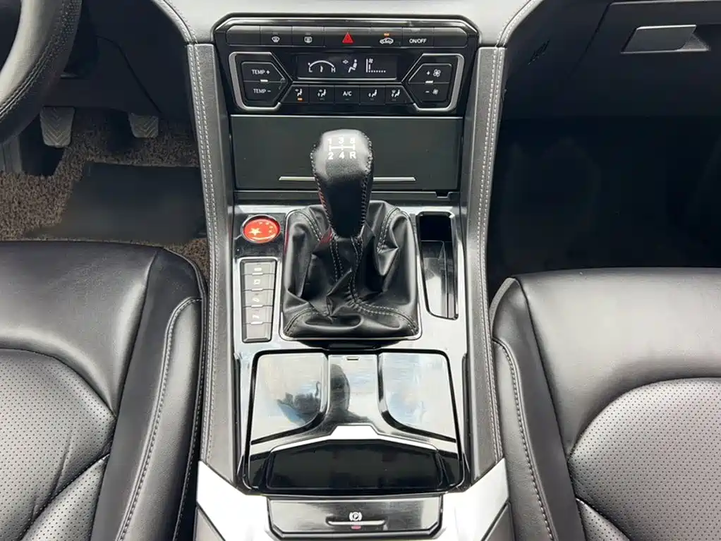Zotye Damai X7 2017 — фото 10