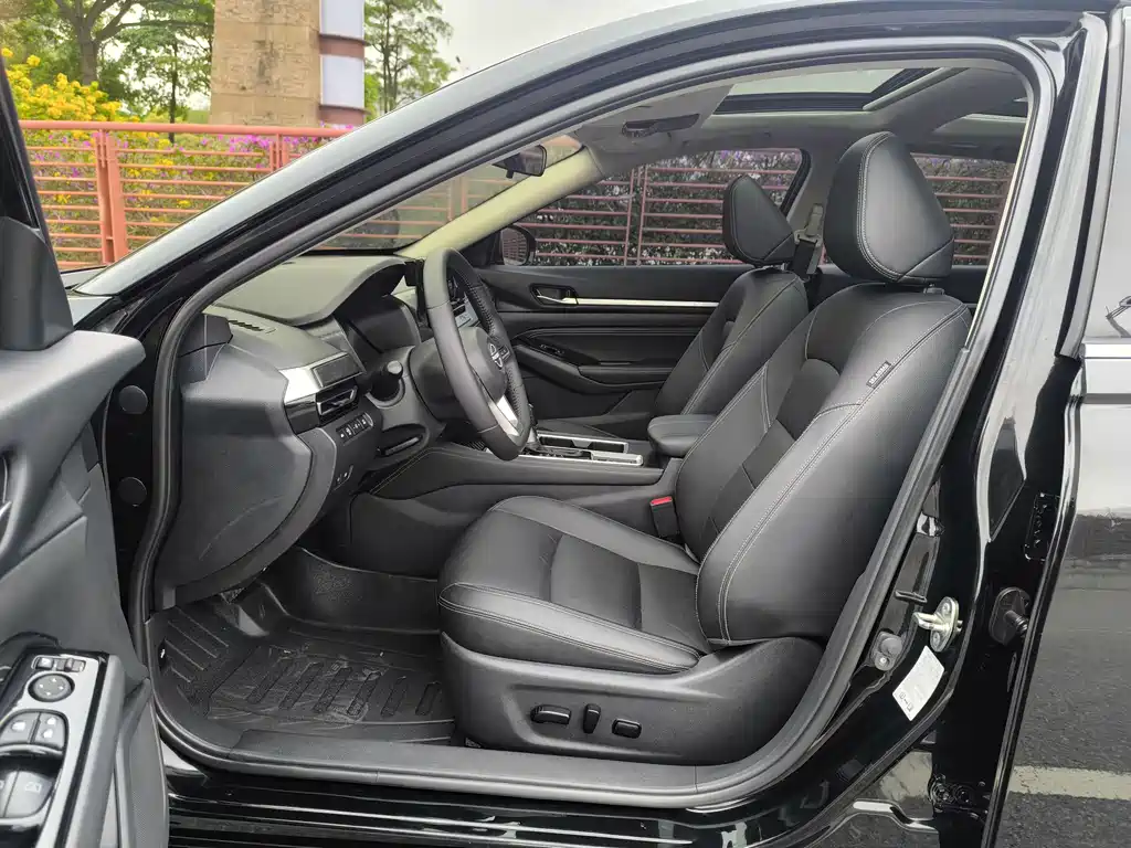 Nissan Teana 2023 — фото 12
