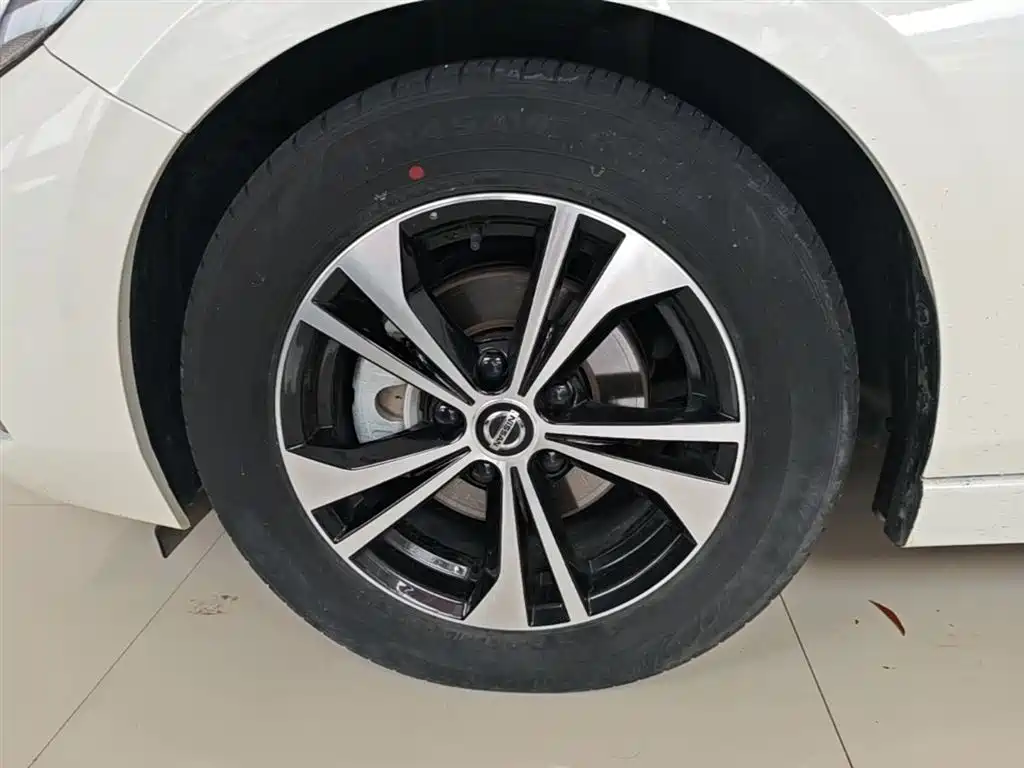 Nissan Sylphy 2023 — фото 23