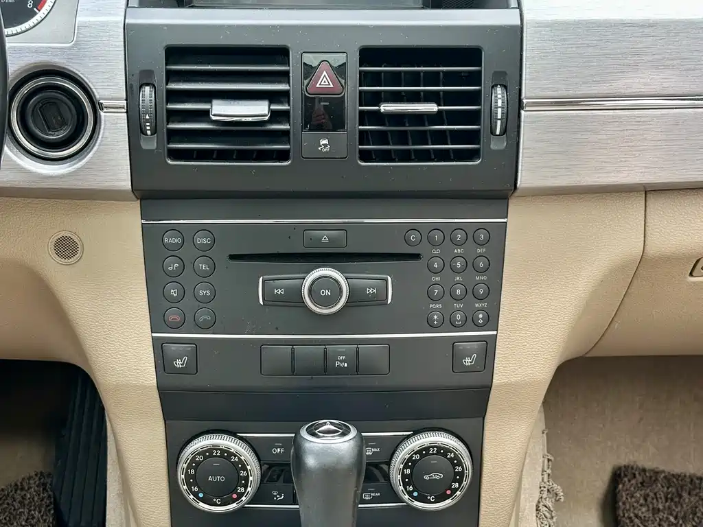 Mercedes-Benz GLK-Class 2012 — фото 11