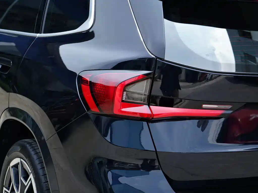 BMW X1 2024 — фото 18