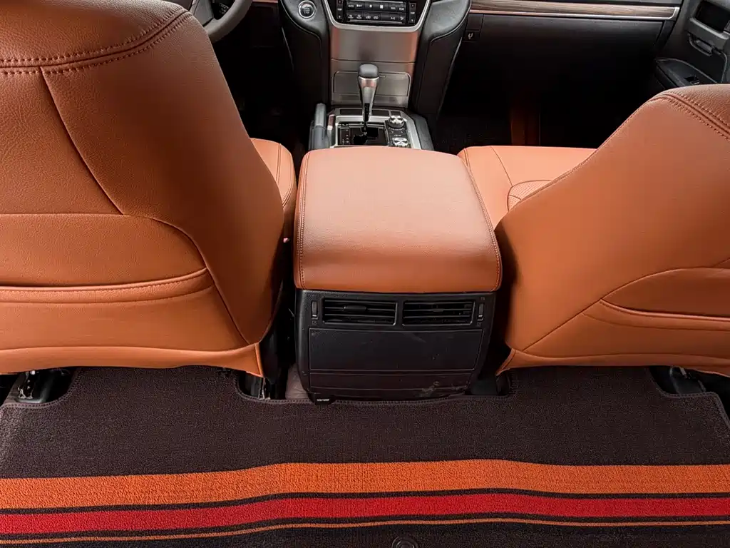 Toyota Land Cruiser 2015 — фото 9