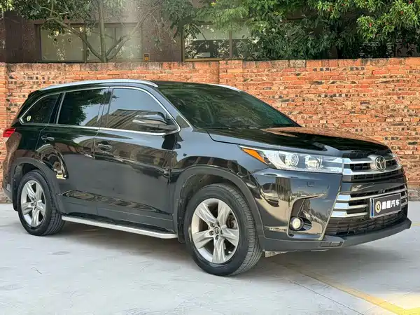 Toyota Highlander 2020