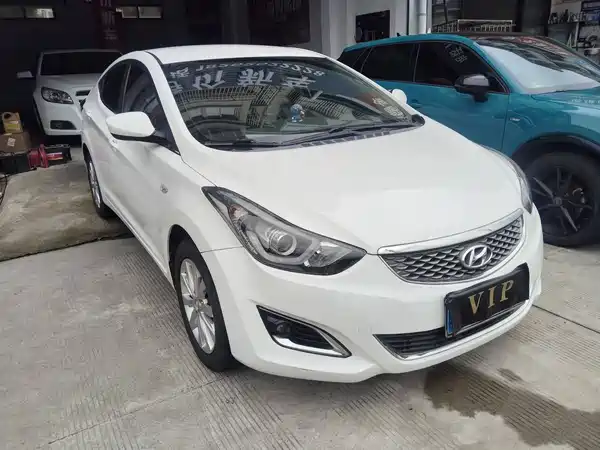 Hyundai Elantra Langdong 2016