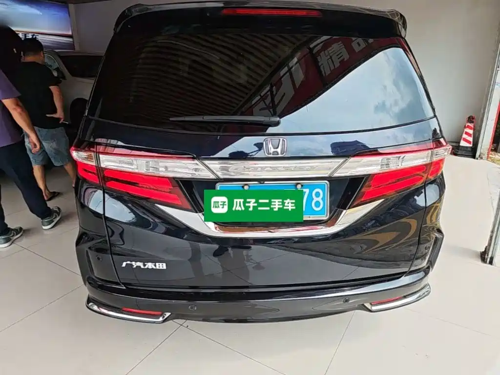 Honda Odyssey 2016