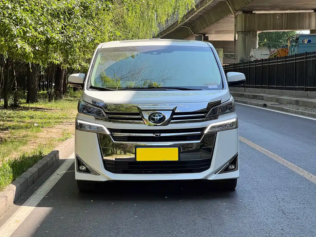 Toyota Vellfire 2020 — фото 2
