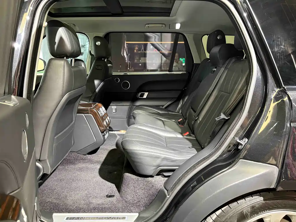 Land Rover Range Rover 2017 — фото 17