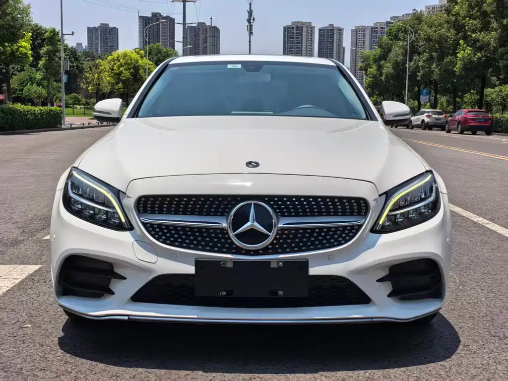 Mercedes-Benz C-Class 2019