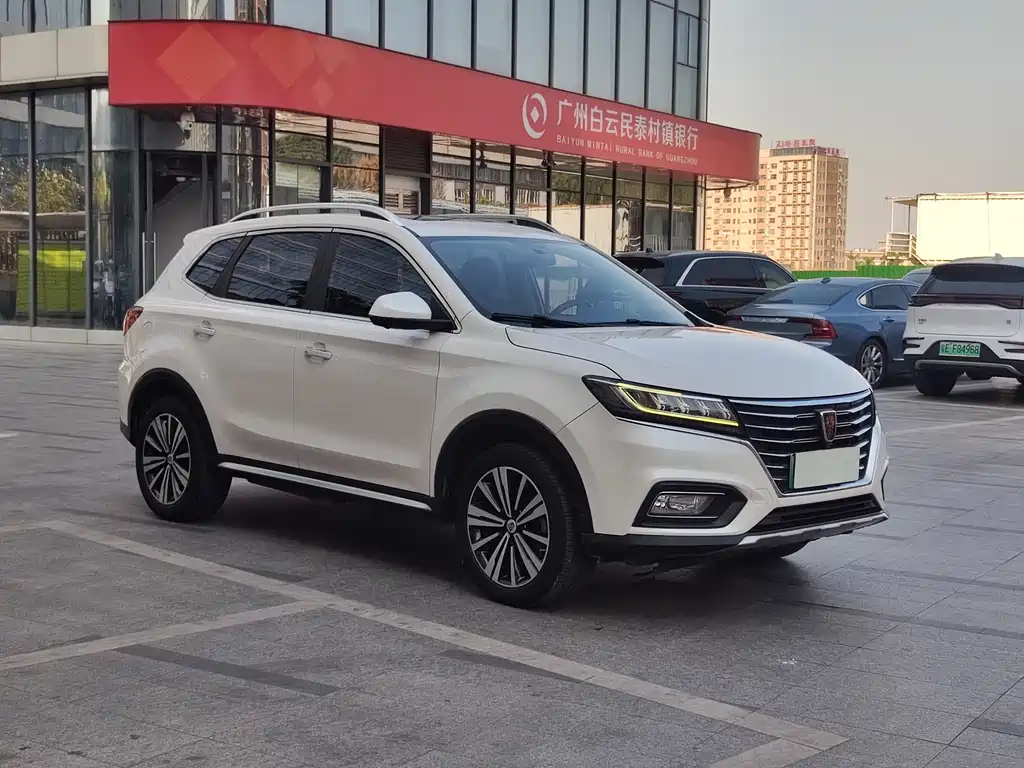 Roewe RX5 New Energy 2020 — фото 13