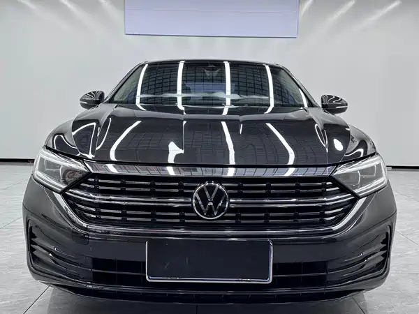 Volkswagen Sagitar 2022