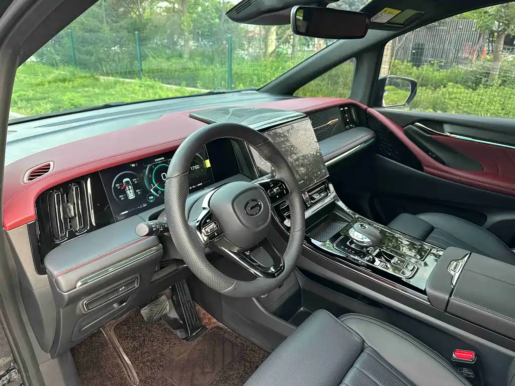 GAC Motor Trumpchi M8 2025 — фото 11