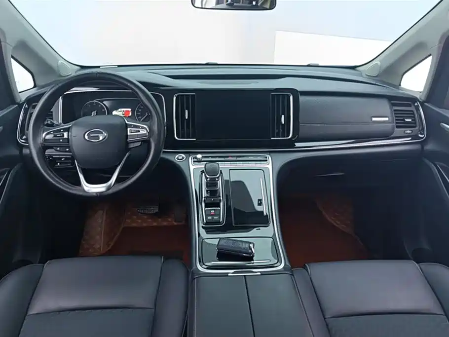 GAC Motor Trumpchi M8 2022 — фото 12
