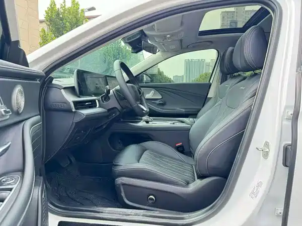 Chery Arrizo 8 2024