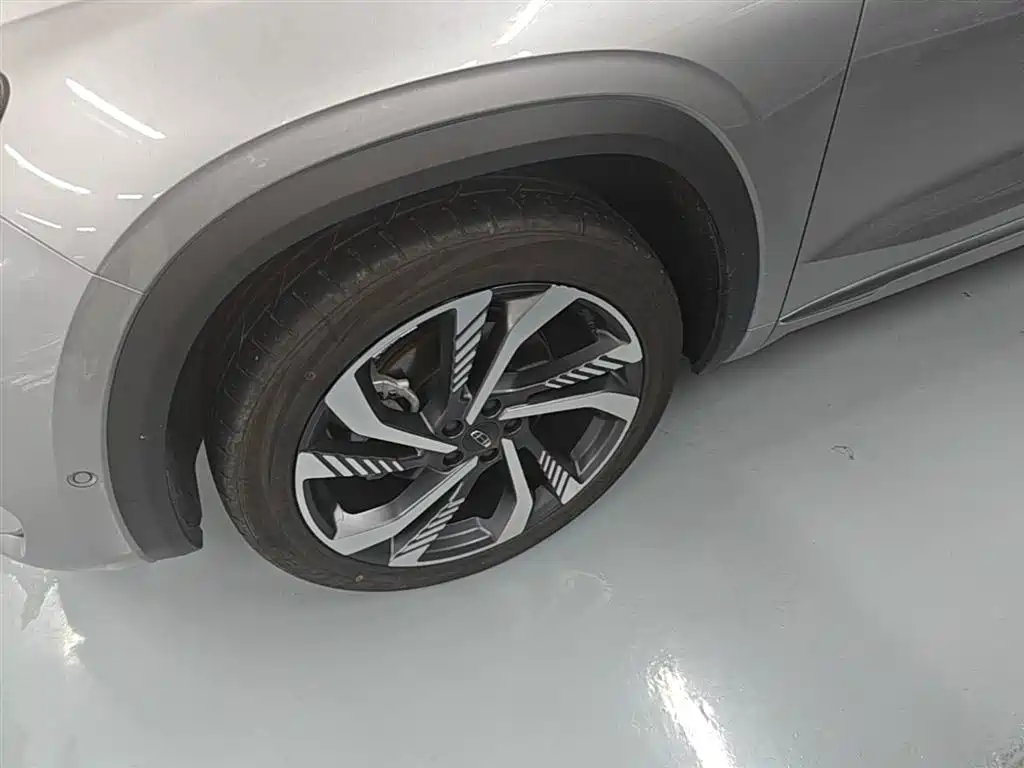 Geely Xingyue L 2023 — фото 23