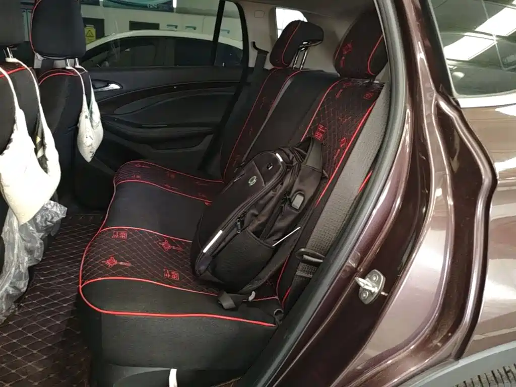 Buick Envision Plus 2019 — фото 17