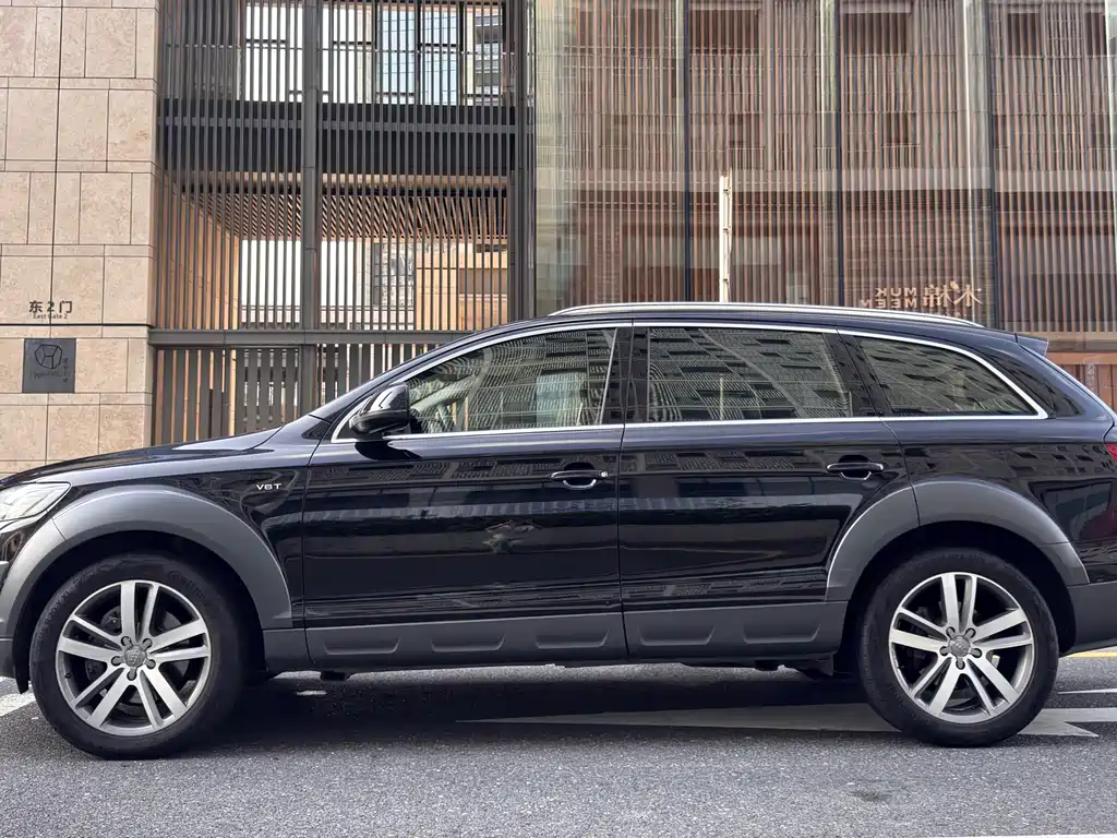 Audi Q7 2015 — фото 3