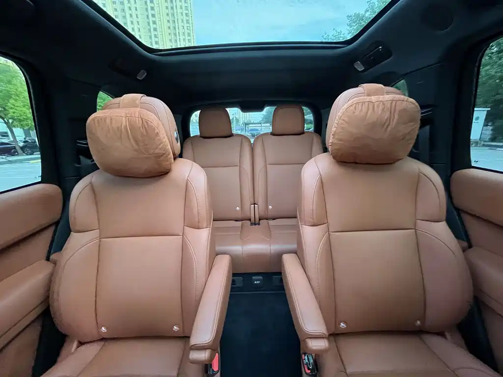 Li Auto Li L8 2024
