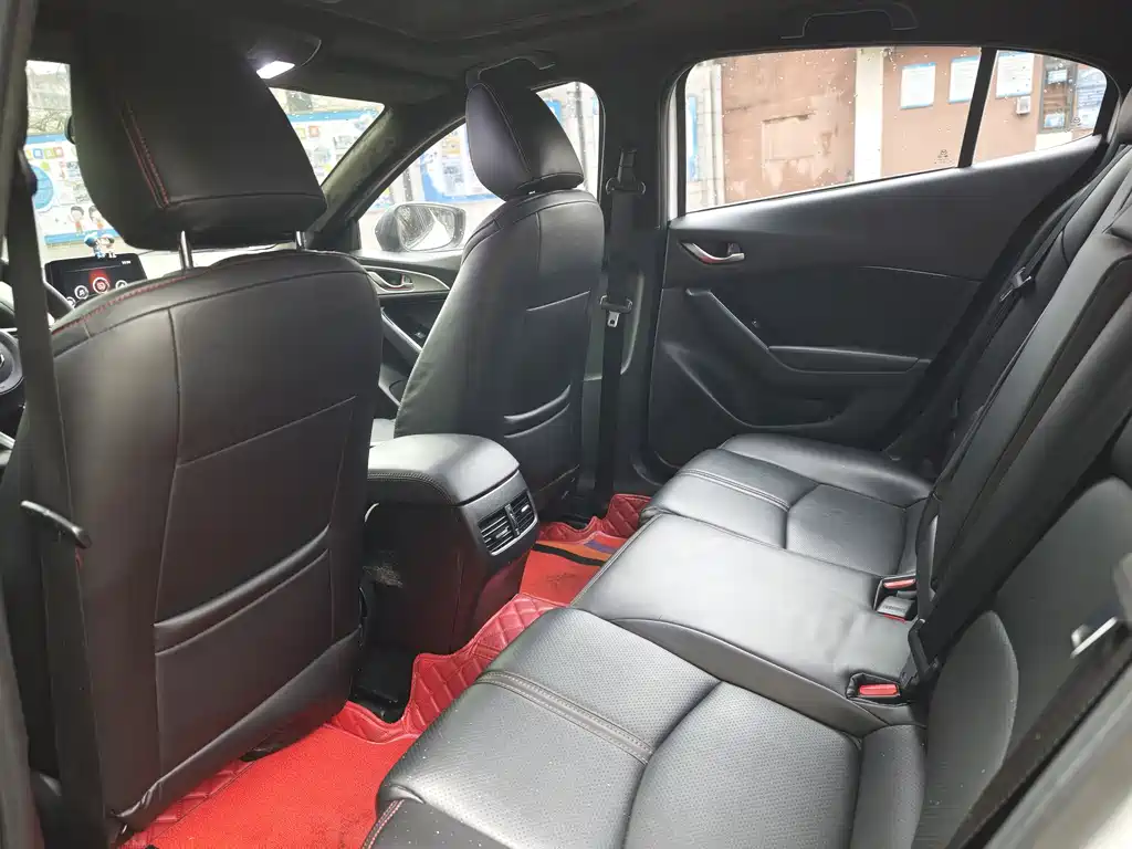 Mazda 3 Axela 2017