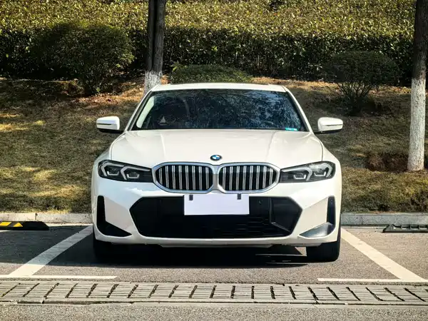 BMW 3 Series 2024