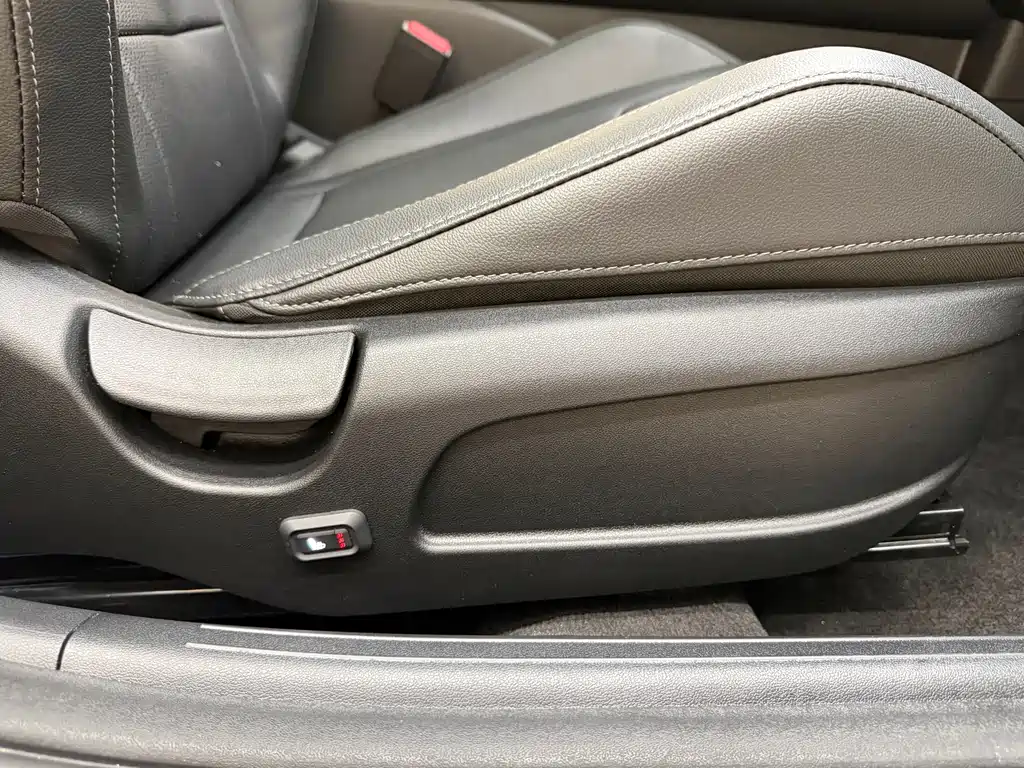 Hyundai Elantra 2024 — фото 19
