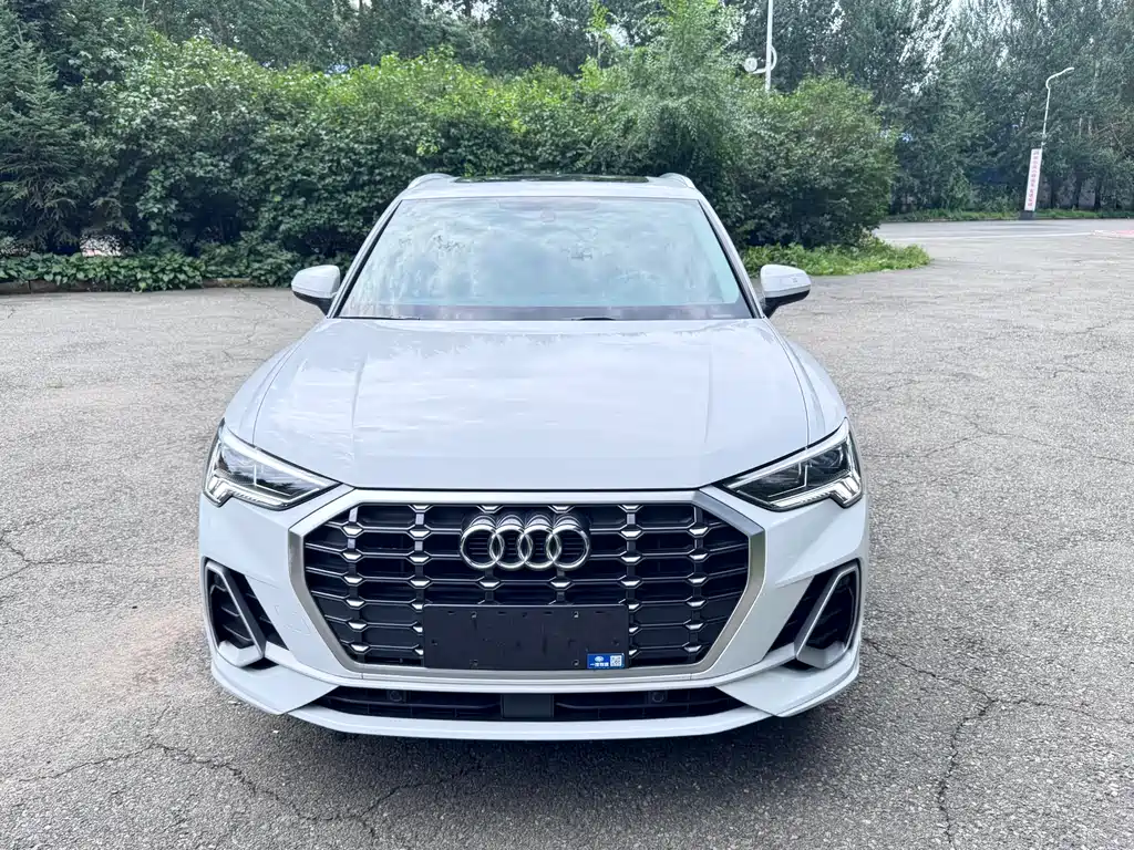 Audi Q3 2022