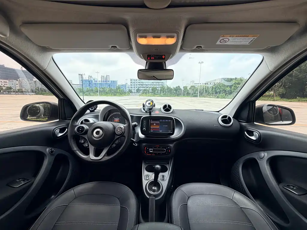 smart Forfour 2018 — фото 16