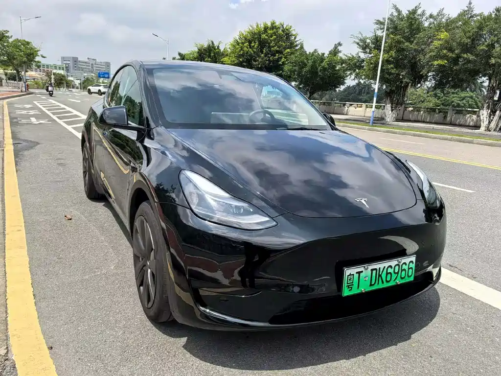 Tesla Model Y 2023 — фото 3