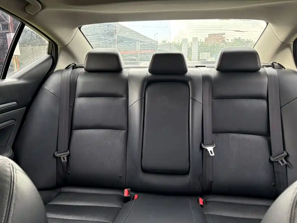 Nissan Teana 2023 — фото 15