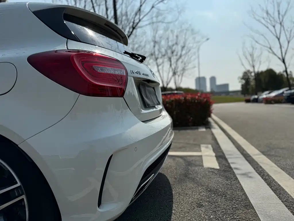 Mercedes-Benz A-Class AMG 2015 — фото 20