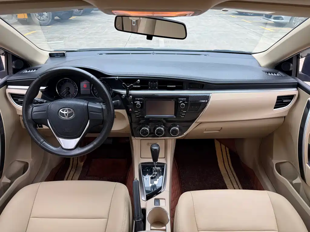 Toyota Corolla 2016 — фото 6